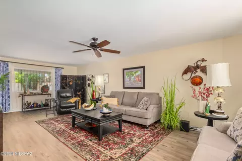 5848 E Grant Rd, Tucson, AZ 85712 photo 17
