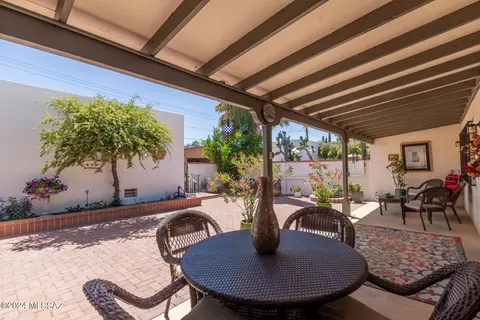 5848 E Grant Rd, Tucson, AZ 85712 photo 6