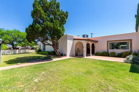 5848 E Grant Rd, Tucson, AZ 85712 photo 9