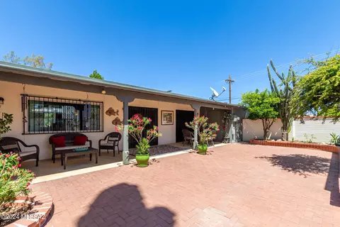 5848 E Grant Rd, Tucson, AZ 85712 photo 7