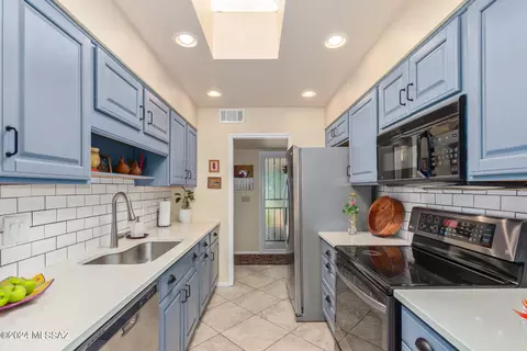 5848 E Grant Rd, Tucson, AZ 85712 photo 5