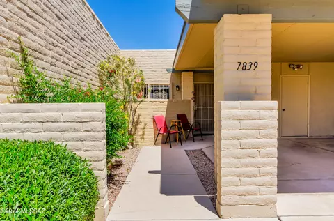 7839 E 4th St, Tucson, AZ 85710