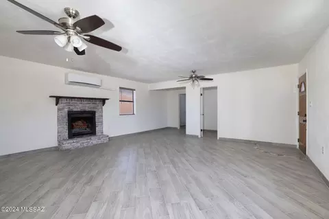 Living - 7402 E Perth Pl, Tucson, AZ 85730 photo 4 of 5