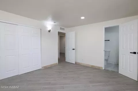 Exterior - 7402 E Perth Pl, Tucson, AZ 85730 photo 5 of 10