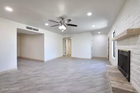 Living - 7402 E Perth Pl, Tucson, AZ 85730 photo 3 of 5