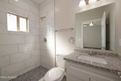814 E 35th St, Tucson, AZ 85713 photo 16