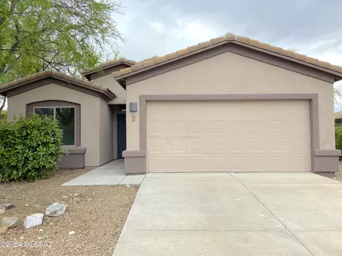 502 S Sweet Ridge Dr, Vail, AZ 85641