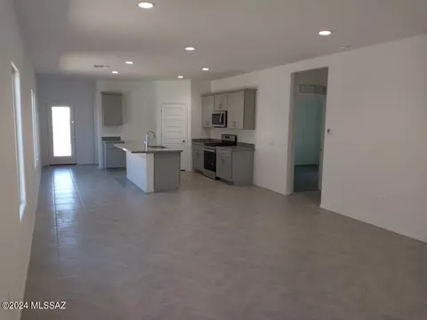 12106 E Ava Lynn Dr W, Vail, AZ 85641 photo 3