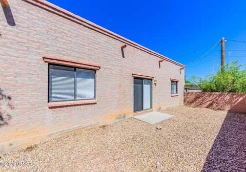 Exterior - 3555 Edison St, Tucson, AZ 85716 photo 8 of 14