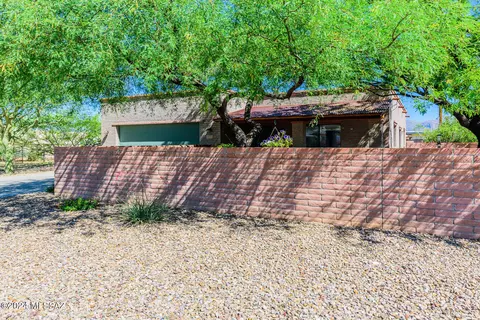 Exterior - 3555 Edison St, Tucson, AZ 85716 photo 2 of 14