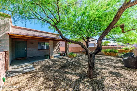 Exterior - 3555 Edison St, Tucson, AZ 85716 photo 4 of 14