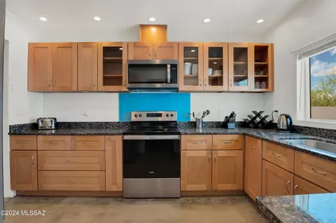 Kitchen - 8540 E 4th St, Tucson, AZ 85710 photo 2 of 2