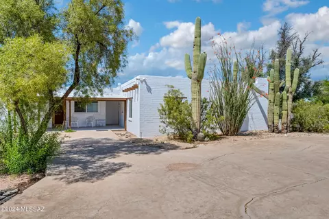 Exterior - 8540 E 4th St, Tucson, AZ 85710 photo 8 of 8