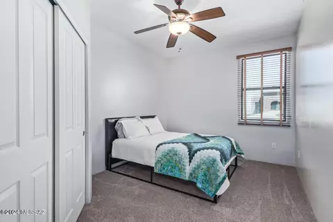 Bedroom - 186 E Sycamore View Rd, Vail, AZ 85641 photo 2 of 6