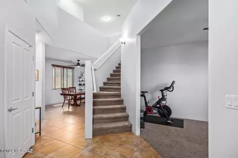 Entry Way - 186 E Sycamore View Rd, Vail, AZ 85641 photo 1 of 3
