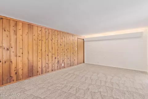 Living - 2220 E Grant Rd, Tucson, AZ 85719 photo 4 of 6
