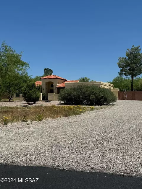 2100 N Soldier Trl, Tucson, AZ 85749