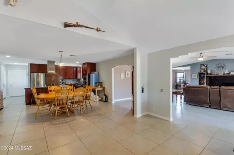 Entry Way - 3090 E Wetstones Rd, Vail, AZ 85641 photo 2 of 2