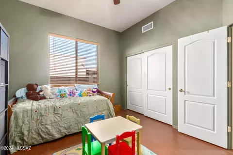 Bedroom - 13837 E Red Hawk Sky Trl, Vail, AZ 85641 photo 6 of 7