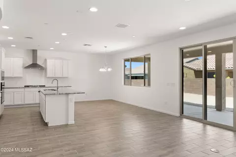 10229 E Lone Cactus Trl S, Tucson, AZ 85747