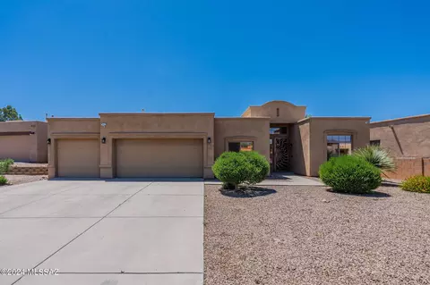 1187 N Copper Spur Ct, Tucson, AZ 85715