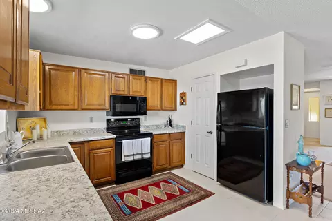 Kitchen - 643 E Savannah St, Vail, AZ 85641 photo 3 of 3