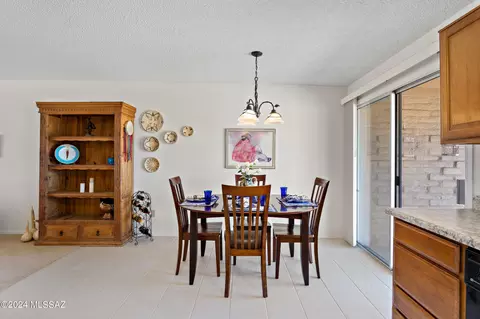 Dining - 643 E Savannah St, Vail, AZ 85641 photo 2 of 2
