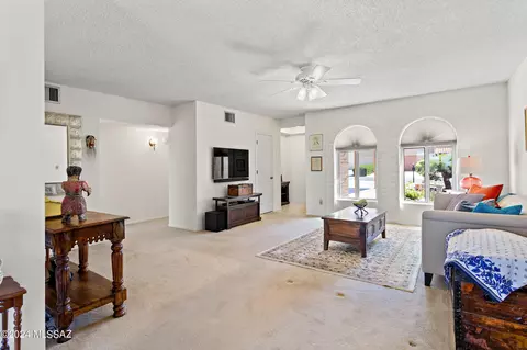 Living - 643 E Savannah St, Vail, AZ 85641 photo 4 of 4