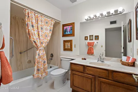 Bath - 643 E Savannah St, Vail, AZ 85641 photo 1 of 2