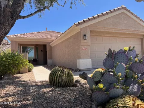 13602 N Holly Grape Dr, Marana, AZ 85658