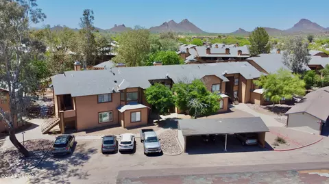 5666 S Wood Crest Dr, Tucson, AZ 85746