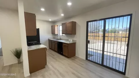 2117 E Pinal Vis, Tucson, AZ 85713 photo 10