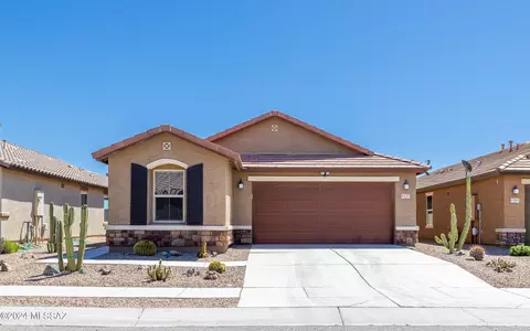6257 S Reed Bunting Dr, Tucson, AZ 85757