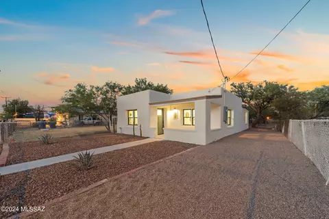 443 S Sentinel Ave, Tucson, AZ 85701