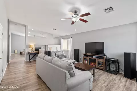 28 W Eric Dorman St, Vail, AZ 85641 photo 15
