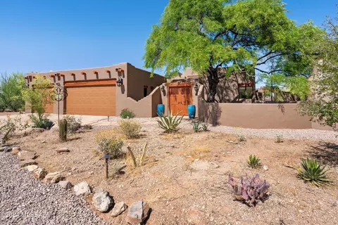 3025 N Crooked Trl, Tucson, AZ 85745