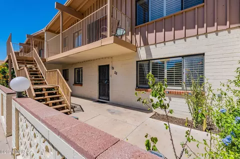 5901 N Oracle Rd #26, Tucson, AZ 85704