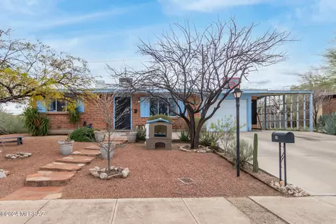 1801 W Calle Tranquila, Tucson, AZ 85745