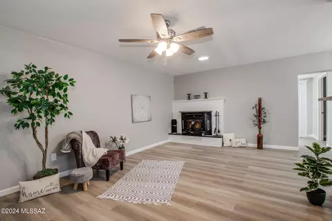 4502 E Fairmount St, Tucson, AZ 85712 photo 2