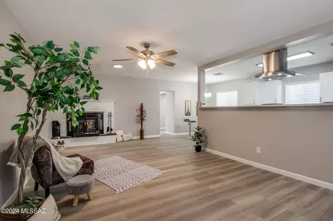 4502 E Fairmount St, Tucson, AZ 85712 photo 8