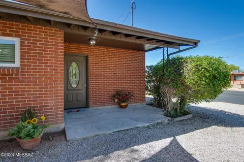 4502 E Fairmount St, Tucson, AZ 85712 photo 4