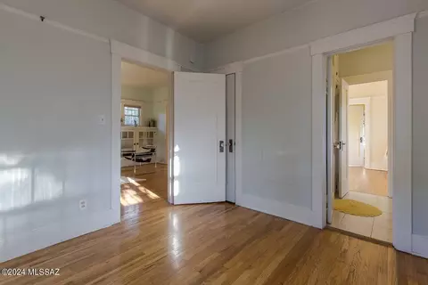 422 E Mabel St, Tucson, AZ 85705 photo 22