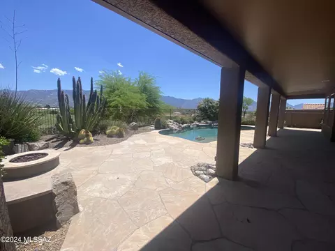 38583 S Sand Crest Dr, Saddlebrooke, AZ 85739