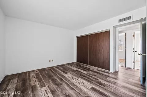 9456 E Simon Pl, Tucson, AZ 85710 photo 22