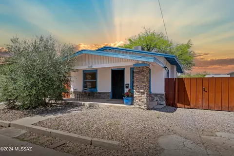 115 N Jacobus Ave, Tucson, AZ 85705