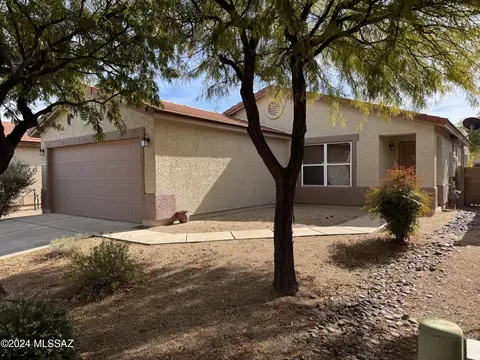 Exterior - 10434 E Marquette St, Tucson, AZ 85747 photo 2 of 5