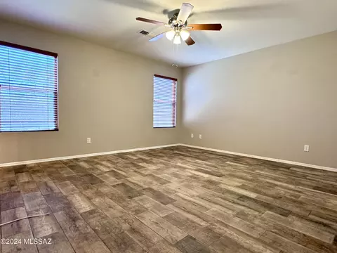 Living - 10434 E Marquette St, Tucson, AZ 85747 photo 5 of 5