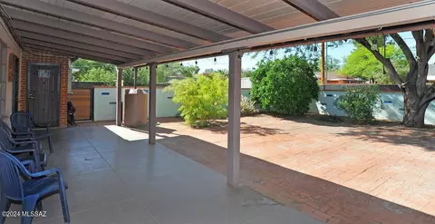 2733 E Devon St, Tucson, AZ 85716 photo 9