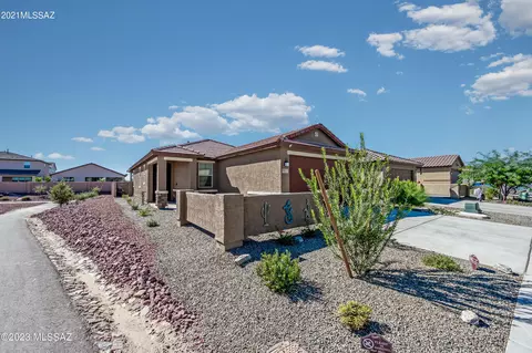 10623 W Harrigan Dr, Marana, AZ 85653