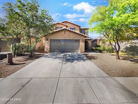 900 W Calle Sauce Blanco, Sahuarita, AZ 85629